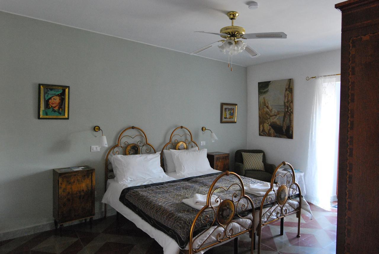 Art & Breakfast Bed & Breakfast Ripabottoni Exterior photo