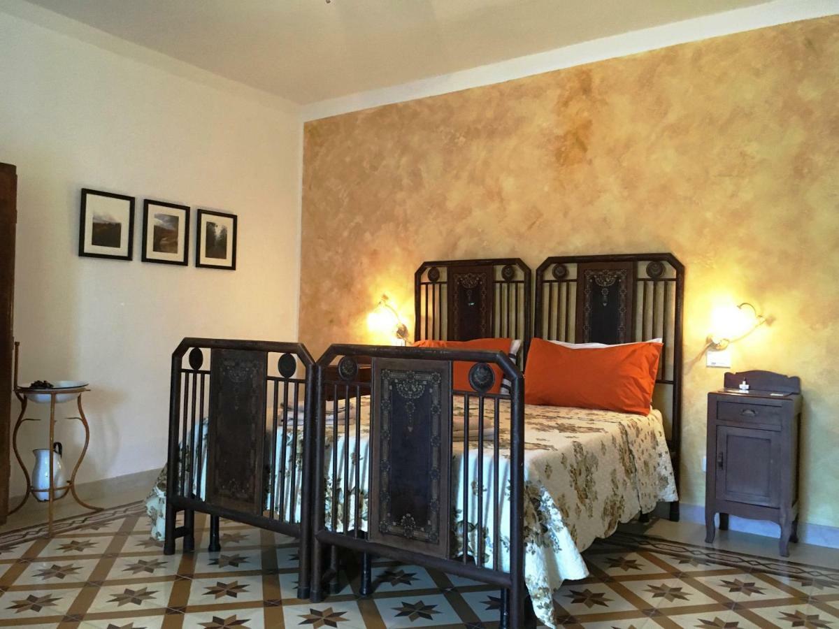 Art & Breakfast Bed & Breakfast Ripabottoni Exterior photo
